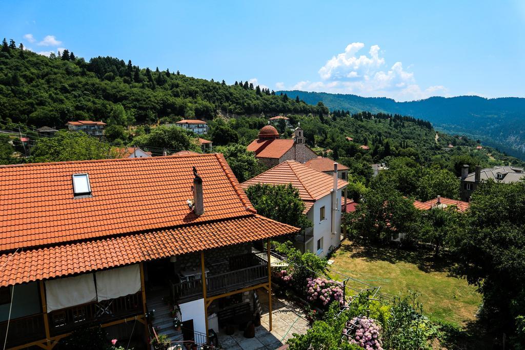 Hotel Elatofilito Athamanio Bagian luar foto